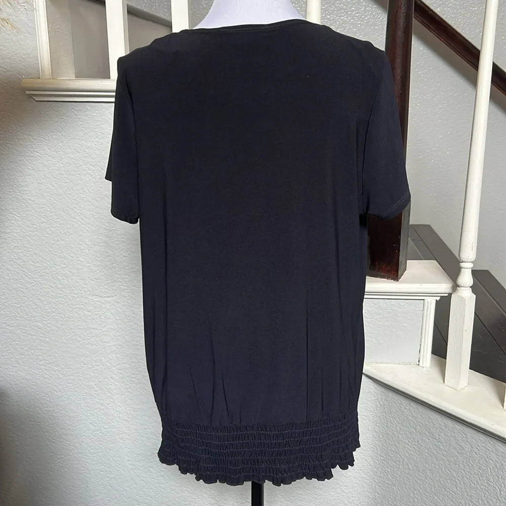 Lane Bryant Navy Blue Floral Short Sleeve Top Size 14/16 - Picture 5 of 7